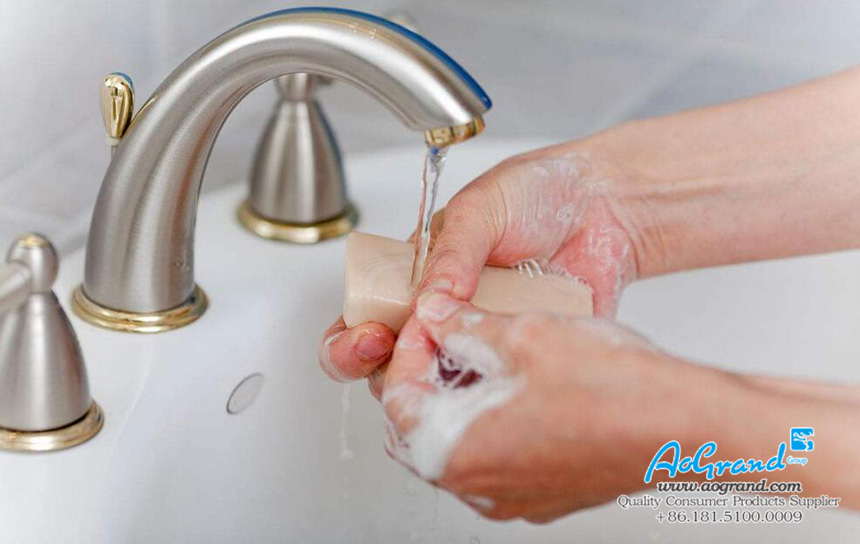 Мытье рук с мылом - хорошая привычка